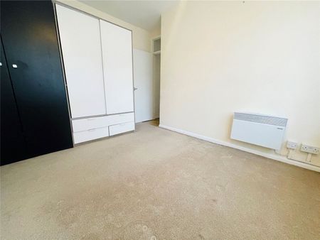 St. Georges Road, EN1, Enfield - Photo 5