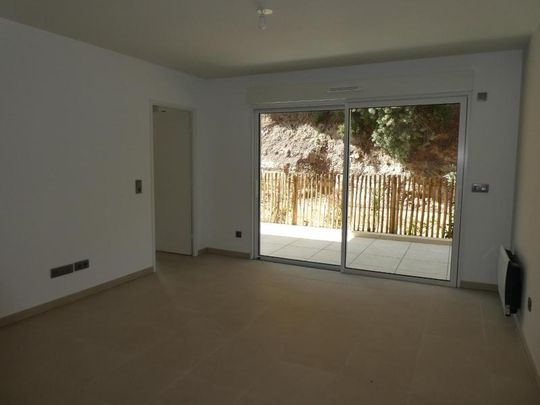 Location Appartement 2 pièces 40m² FREJUS 83600 - Photo 1
