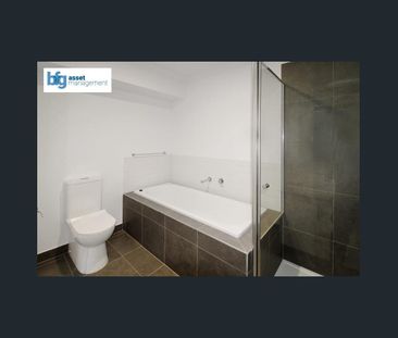 Modern & Low-Maintenance 2-Bedroom Townhouse in Convenient Pakenham... - Photo 4