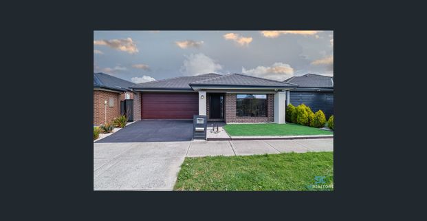 10 Tussock Road, Craigieburn, Vic 3064 - Photo 1
