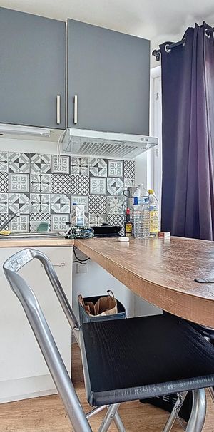 Location Appartement 1 pièce 18m² TROYES 10000 - Photo 1