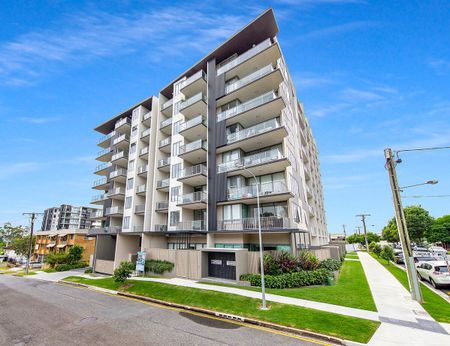 Greenslopes - Photo 4