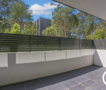 One Bedroom & Study with a Courtyard - Ground Floor Apartment - Block C - Photo 1