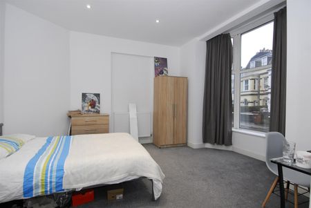 North Road East, Plymouth - Photo 4