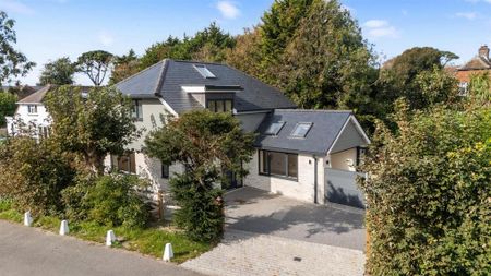 3 bedroom detached house to rent - Photo 5