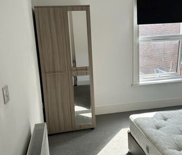 1 bed house of multiple occupation to rent in Walpole Road, Great Y... - Photo 4