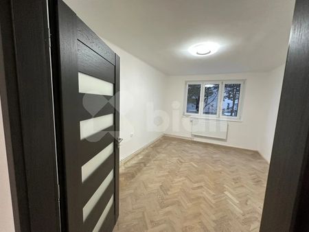 Pronájem zrekonstruovaného bytu 2+1, Hradec Králové - Photo 5