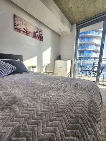 Room in a Shared Flat, Siemens Brothers Way, E16 - Photo 2