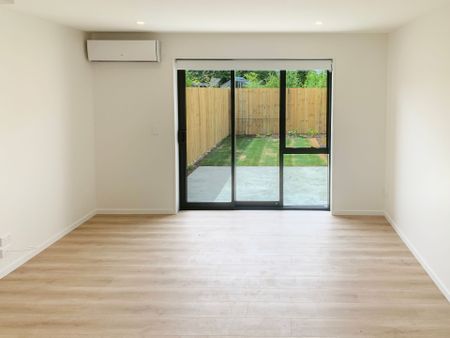 Snap Me Up! - Photo 5