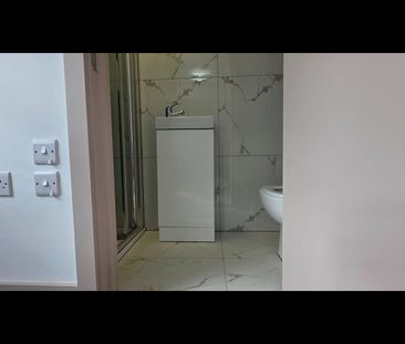 Studio Flat, Upper Clapton Road, E5 - Photo 3