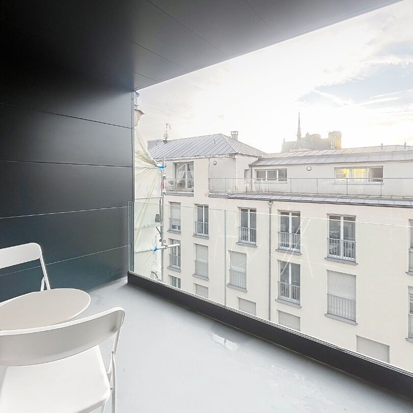 Appartement à louer - REIMS- HYPER CENTRE - Photo 1