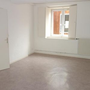 Location Appartement 2 pièces 63m² - Photo 2