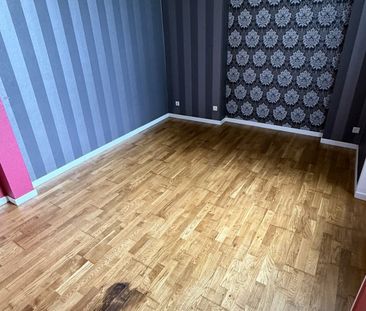 APPARTEMENT VENETTE – 5 pièce(s) – 93.18 m2 - Photo 2