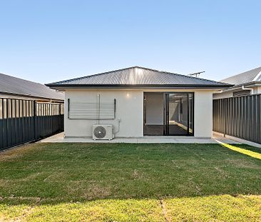 15 Maiolo Crescent, Blakeview. - Photo 6