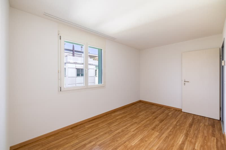 "Zentrales Wohnen in der Gemeinde Suhr!" - Photo 5