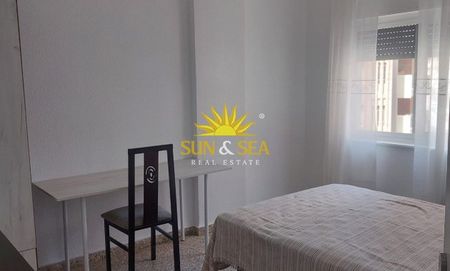 APARTMENT WITH 3 BEDROOMS AND 1 BATHROOM IN SAN GINÉS, CARTAGENA - Photo 4