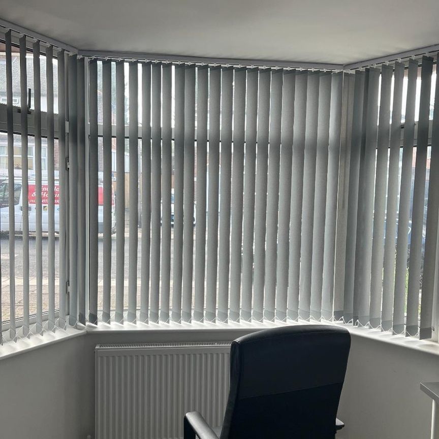 3 Bed Semi-Detached House, Stanfell Road, LE2 - Photo 1