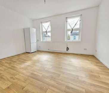 Lincoln Road, Enfield, EN3 - Photo 5