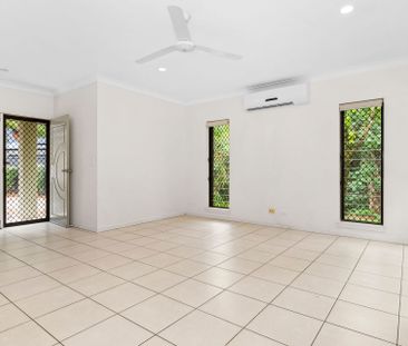 5 Dwyer Place, Redlynch. - Photo 3