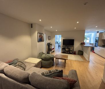 Perfekt geschnittene WG-Wohnung – verfügbar ab 01.10.2026, ideal zu... - Foto 1