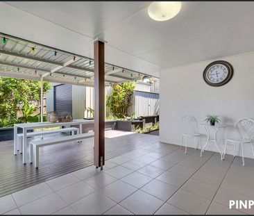 5 Grange Court, Eimeo, Qld 4740 - Photo 5