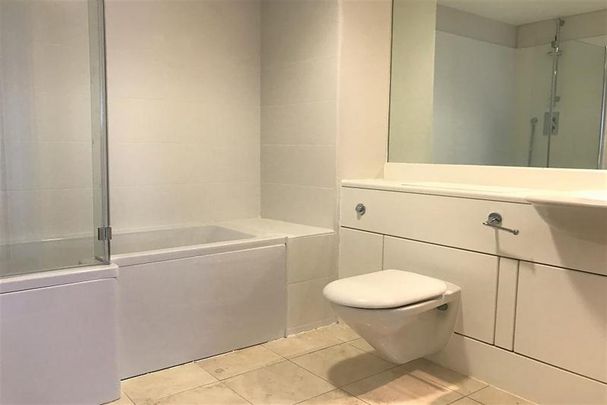 3 bedroom apartment to rent - Photo 1