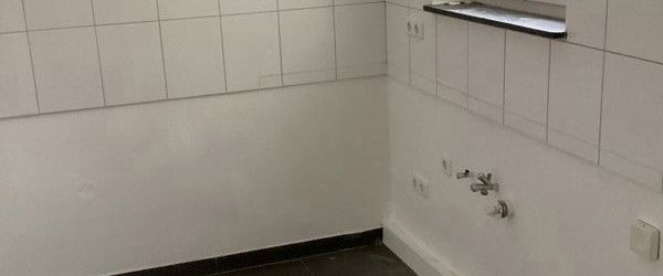 Schöne Wohnung: zentrale 3-Zimmer-Wohnung - Foto 1