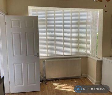 2 bedroom semi-detached house to rent - Photo 1