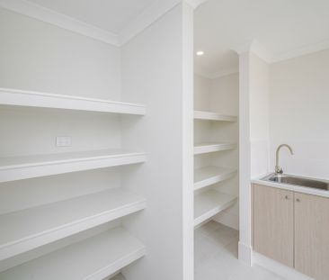 Brand new home awaits - Photo 3