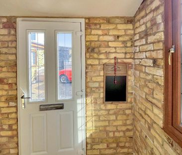 2 bedroom detached house to rent - Photo 1