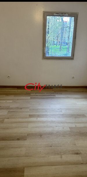 Location Appartement 2 pièces 47m² TRAPPES 78190 - Photo 1