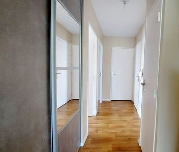 Appartement Type 3 avec 2 chambres et balcon - Photo 4