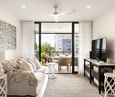 Stylish & Private Apartment Living - Photo 1