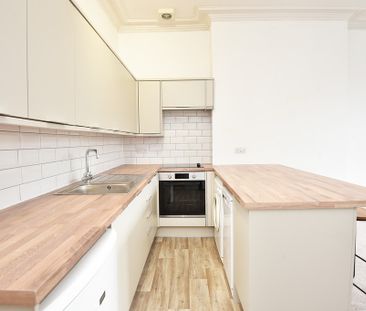 East Parade - Photo 3