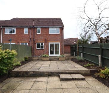 3 bedroom semi-detached house to rent - Photo 5