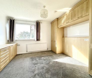 3 bedroom end of terrace house to rent - Photo 6