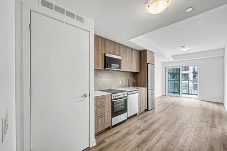 For Lease - 7439 Kingston Road Unit# 516A, Toronto, Ontario - Photo 4