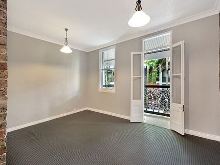 53 Fitzroy Street, Surry Hills - Photo 2