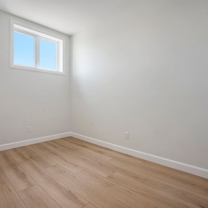 For Lease - 89 Helen Street Unit# B, North Stormont, Ontario - Photo 1