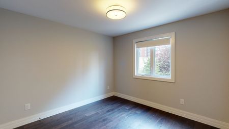 136 Willow Street - 4 (Basement) - Photo 3