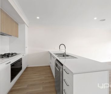 YOUR IDEAL HOME IN TRUGANINA! - Photo 6