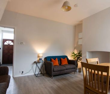 Top location for all universities! - Photo 1