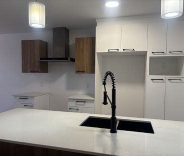 BEAU 4 1/2| INTERNET|CONSTRUCTION 2022 - Photo 1