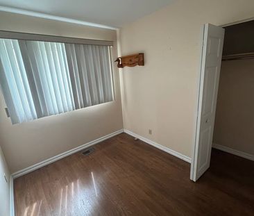 For Lease - 370 Greenbrook Drive, Kitchener, Ontario - Photo 5