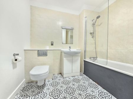 2 bedroom flat to rent - Photo 5