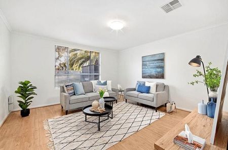 Well-presented home in convenient Kilburn location - Photo 3