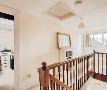 3 bedroom end of terrace house to rent - Photo 6