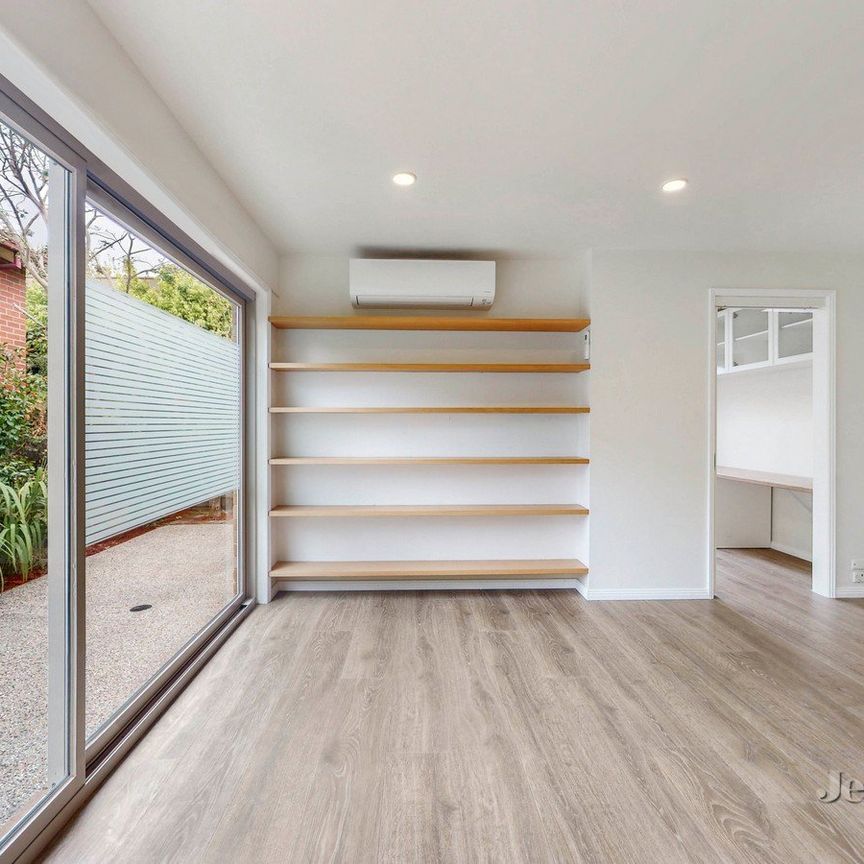 24 Erica Ave, Glen Iris - Photo 1