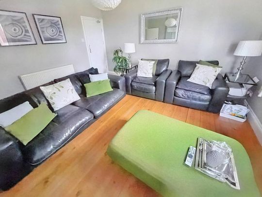 2 bedroom terraced house to rent - Photo 1