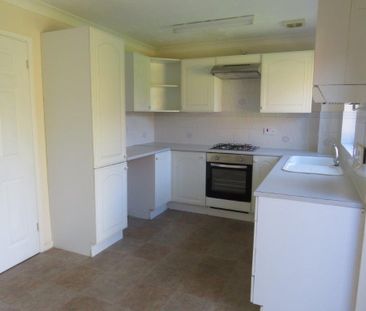 Foxglove Close - Photo 1